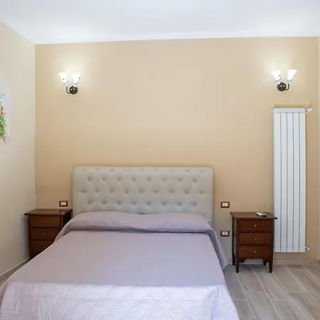 Mandevilla 3* Caiazzo