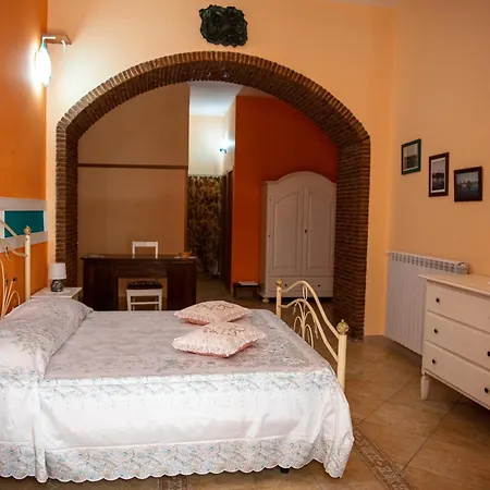 Mandevilla 3* Caiazzo