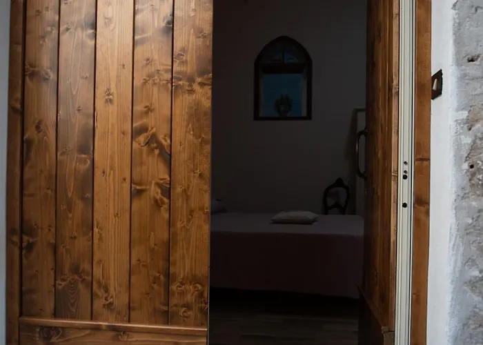 Mandevilla Bed & Breakfast 3*